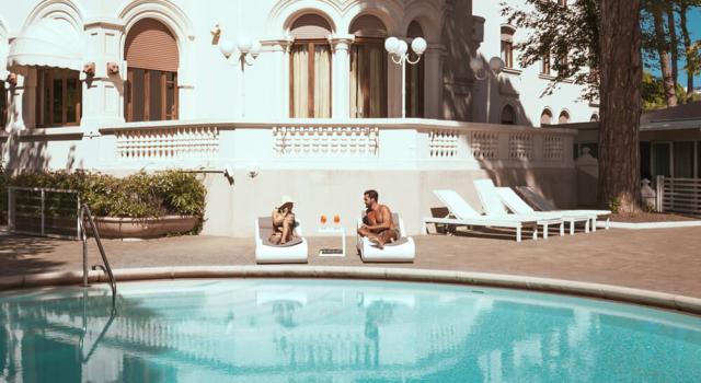 hoteldelavillericcione en pool 009
